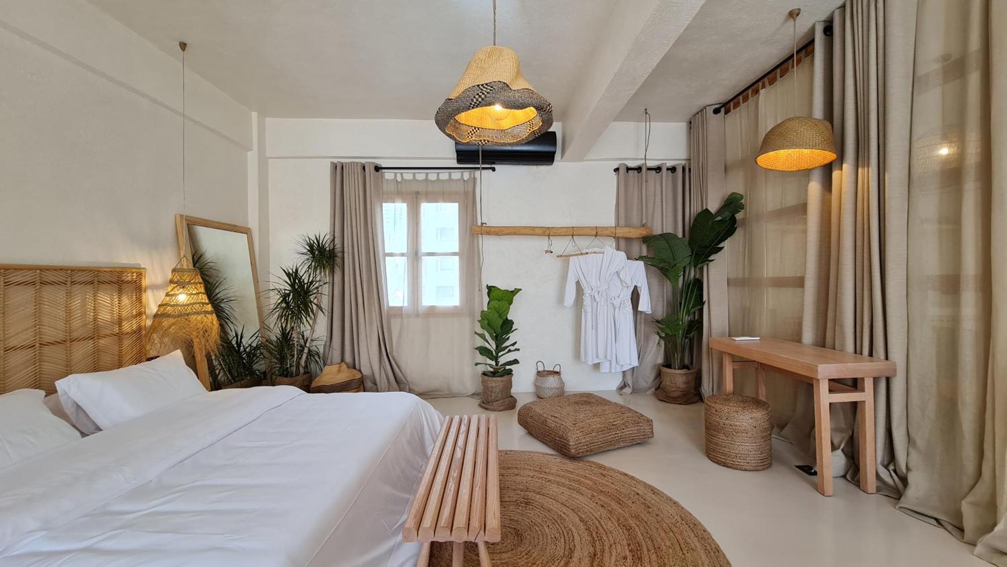 Biophilia Luxury Lofts Apartment Beirut Room photo